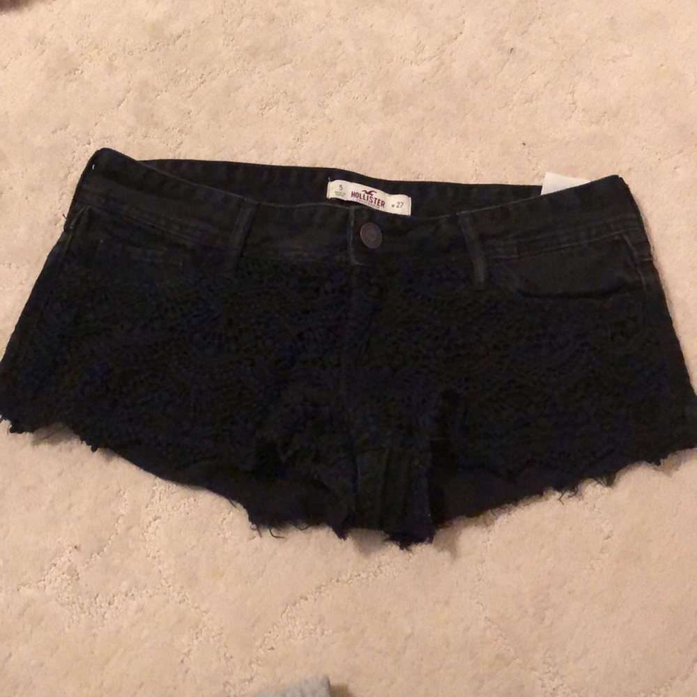 Hollister black crochet short jean shorts